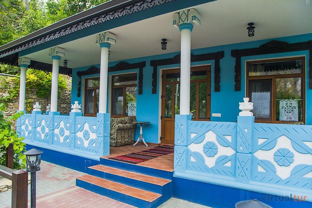 Resedinta Rotundu Bed & Breakfast Butuceny Екстериор снимка