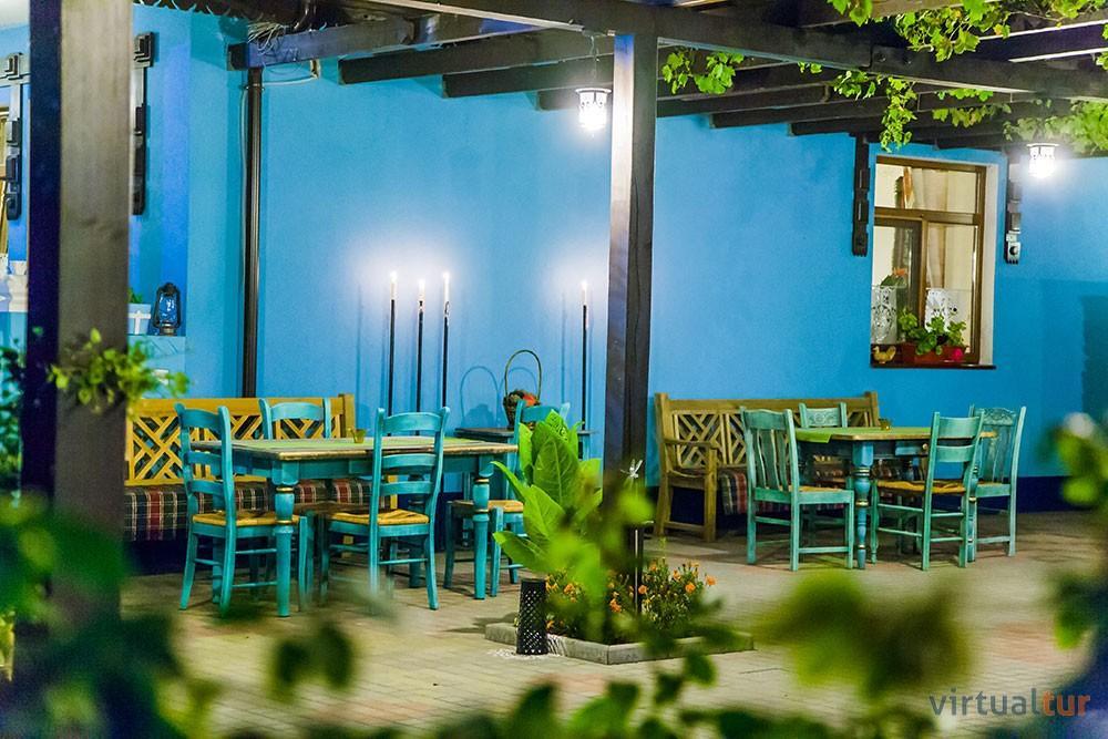 Resedinta Rotundu Bed & Breakfast Butuceny Екстериор снимка