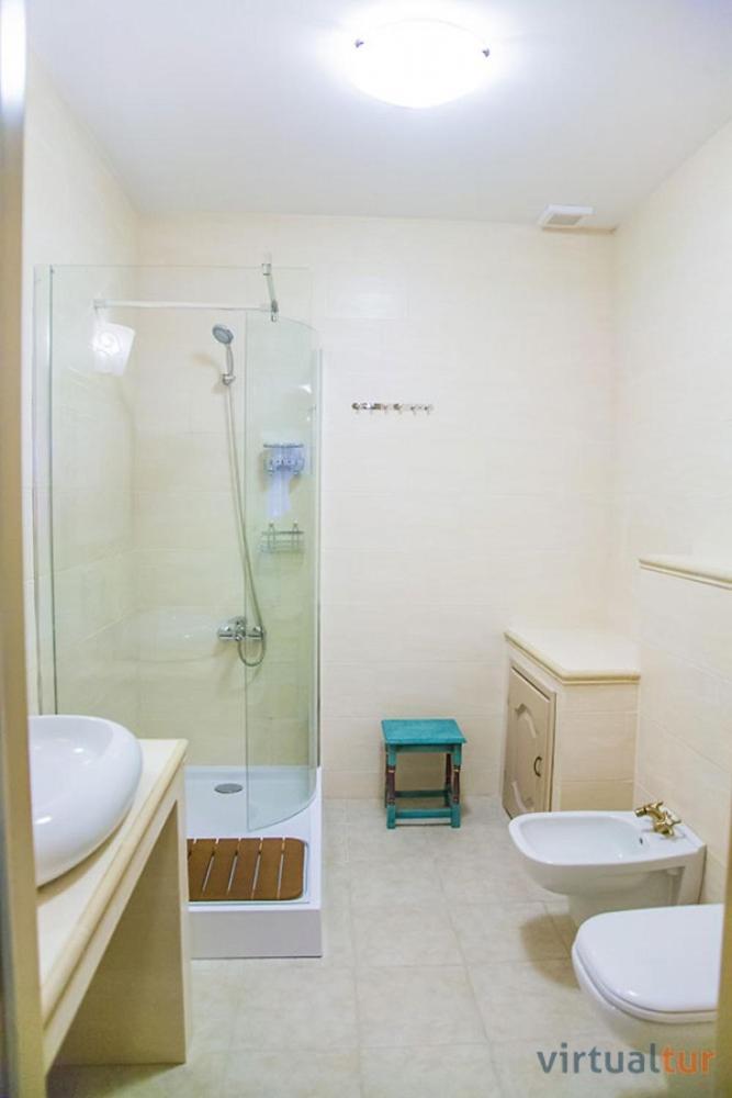 Resedinta Rotundu Bed & Breakfast Butuceny Екстериор снимка